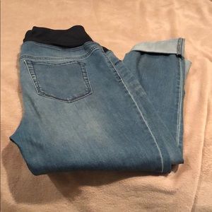 Target maternity jeans size 10